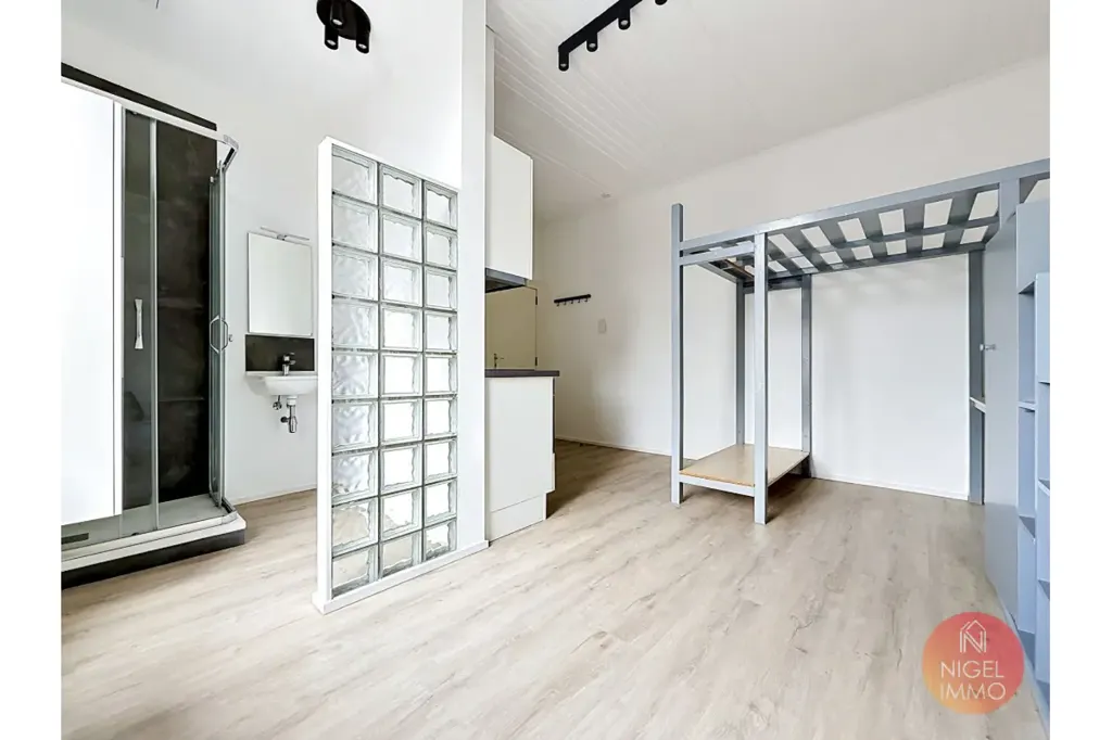 Magamistoad - Student Studio with Modern Kitchen in Liège