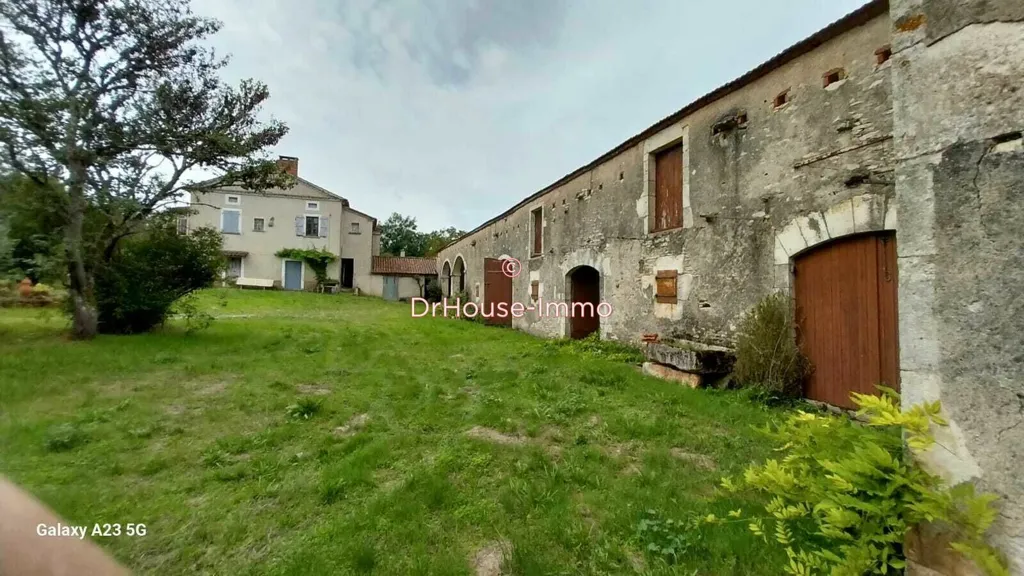 Garden - House with Barn and Orchard in Aujols