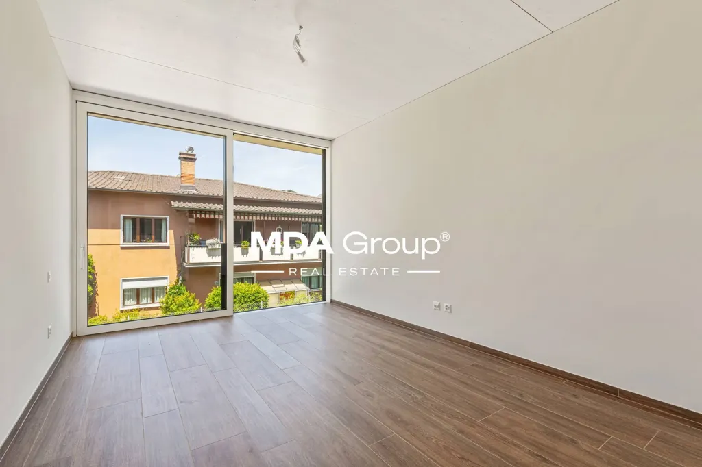 Toad - Modern Townhouse with Mountain View in Manno