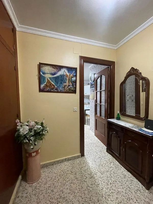 hallway_entrance