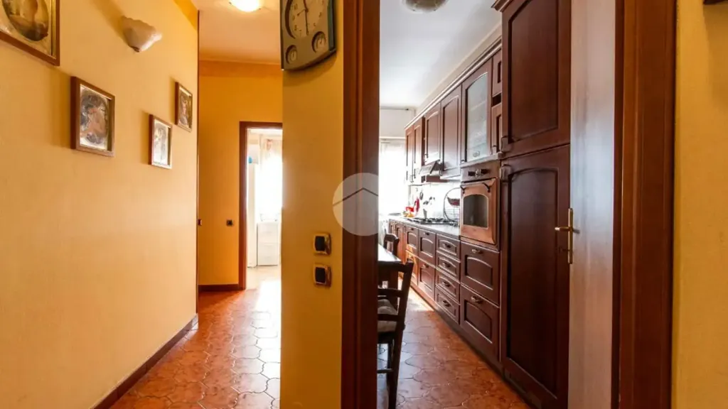 hallway_entrance