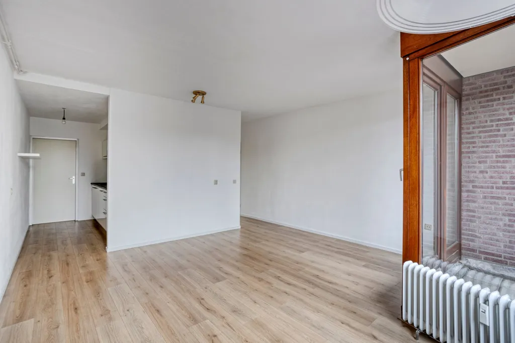 Toad - 2-Bedroom Gallery Flat with Balcony in Eindhoven