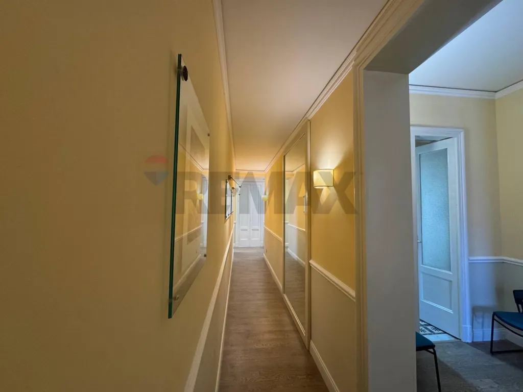 hallway_entrance