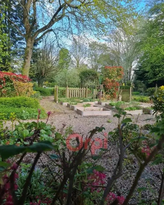 Garden - Character Longere with Garden in Rural Setting