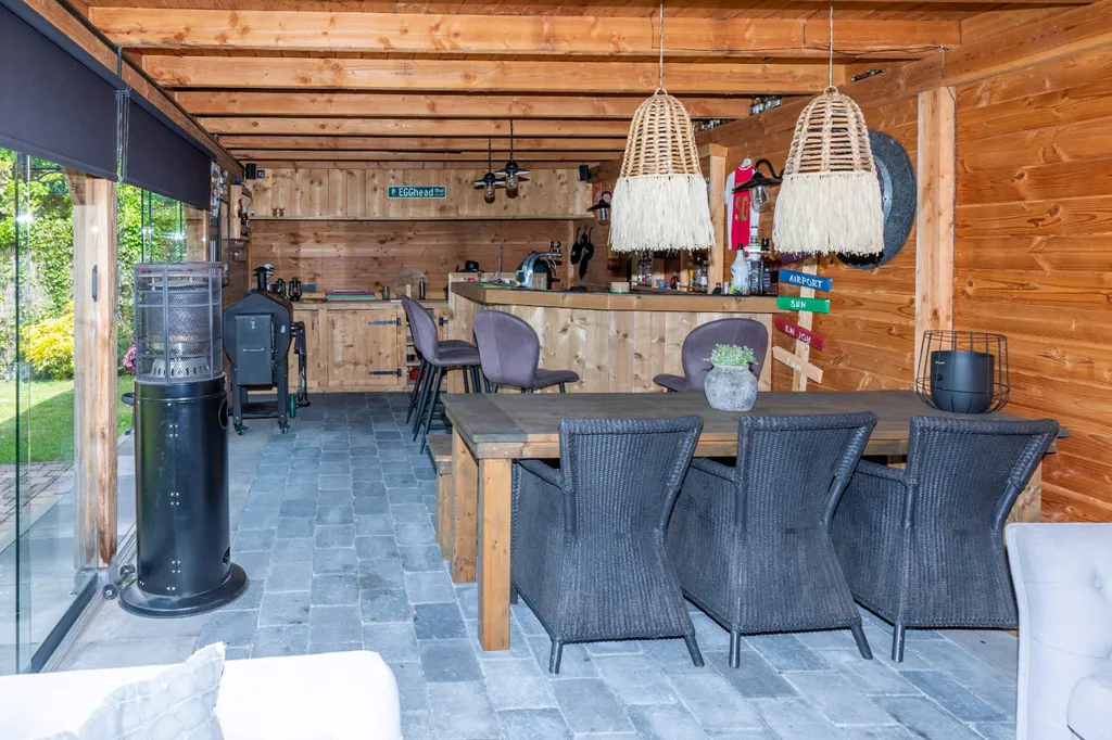 Terrasse - Dual Dwelling with Office Space in Ochten