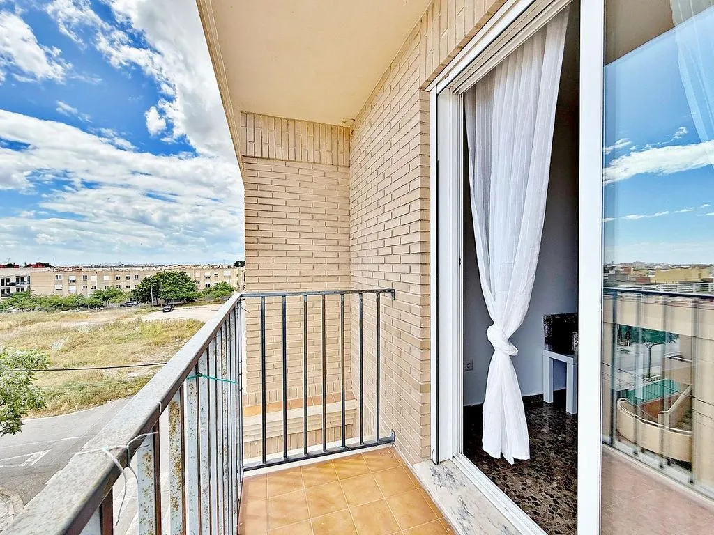 balcony