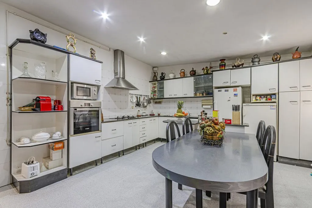 Cuisine - Duplex with Private Terrace in Barcelona's Born
