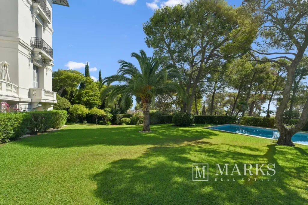Aed - Charming 2-Bed Apartment in Saint-Jean-Cap-Ferrat