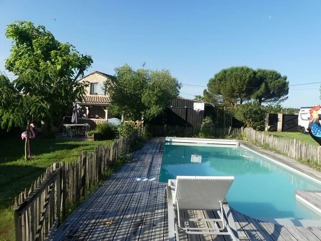 Bassein - Stone House with Pool near Illats