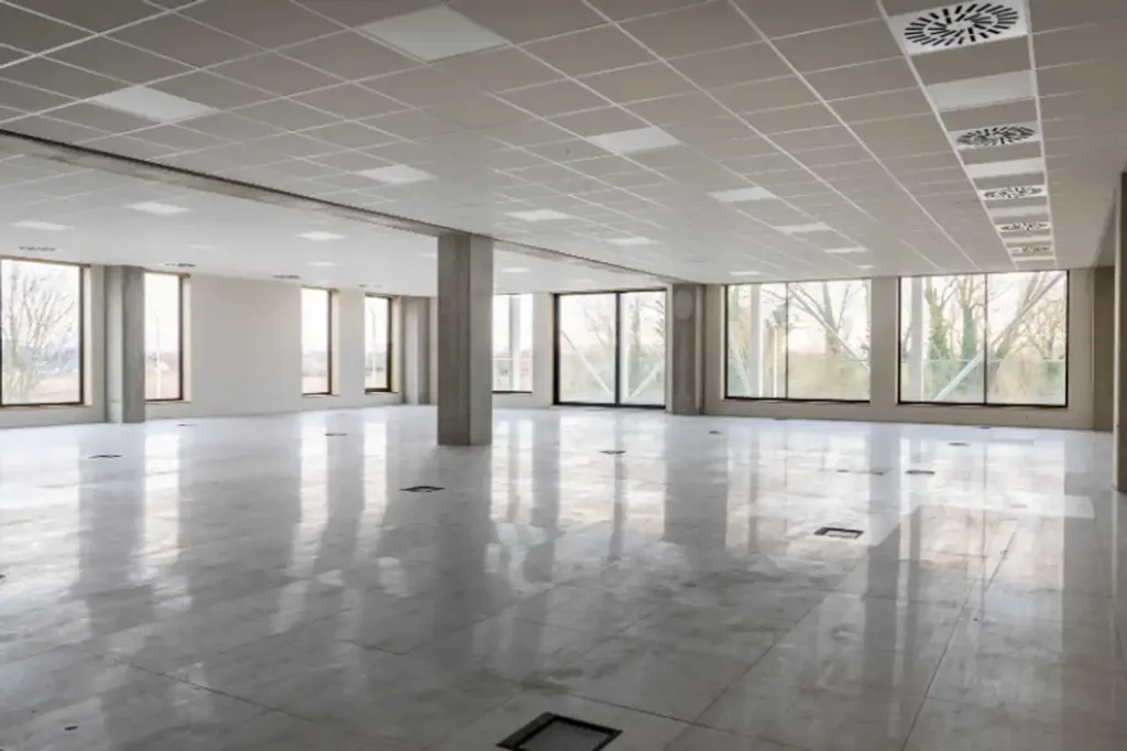 Rooms - Office Space with Terrace in Roeselare
