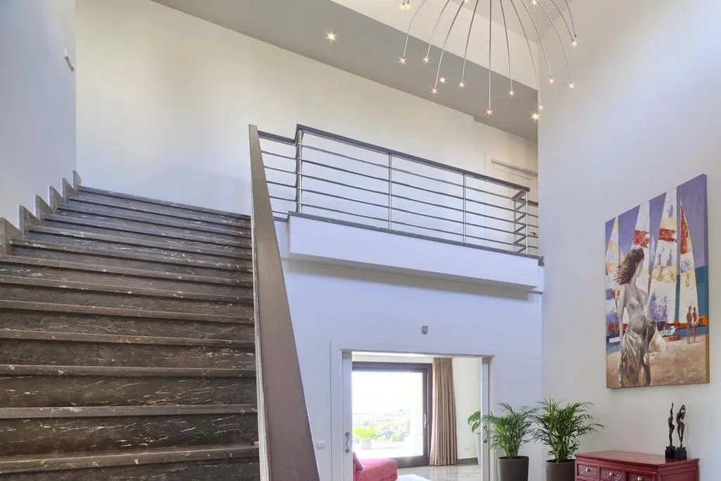 Pièces - Luxury Villa with Private Pool in Benahavís