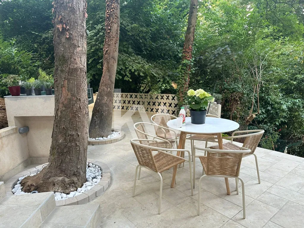 Terrass - Luxury House with Panoramic View in Montmorency