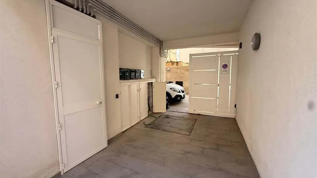 Garage - Newly Built Apartment with Balcony in Marsala