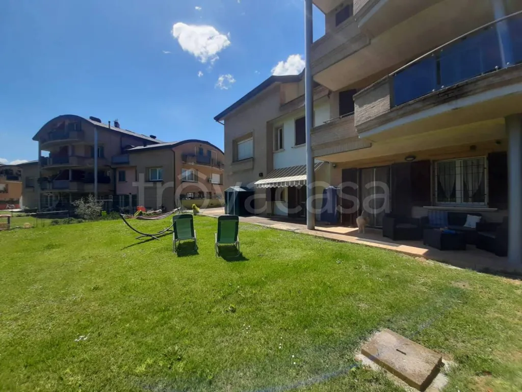 Aed - Ground Floor Apartment with Private Garden in Perugia