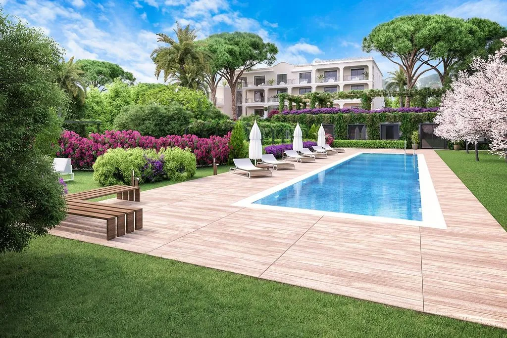 Piscine - Appartement de Luxe avec Piscine au Cap d'Antibes