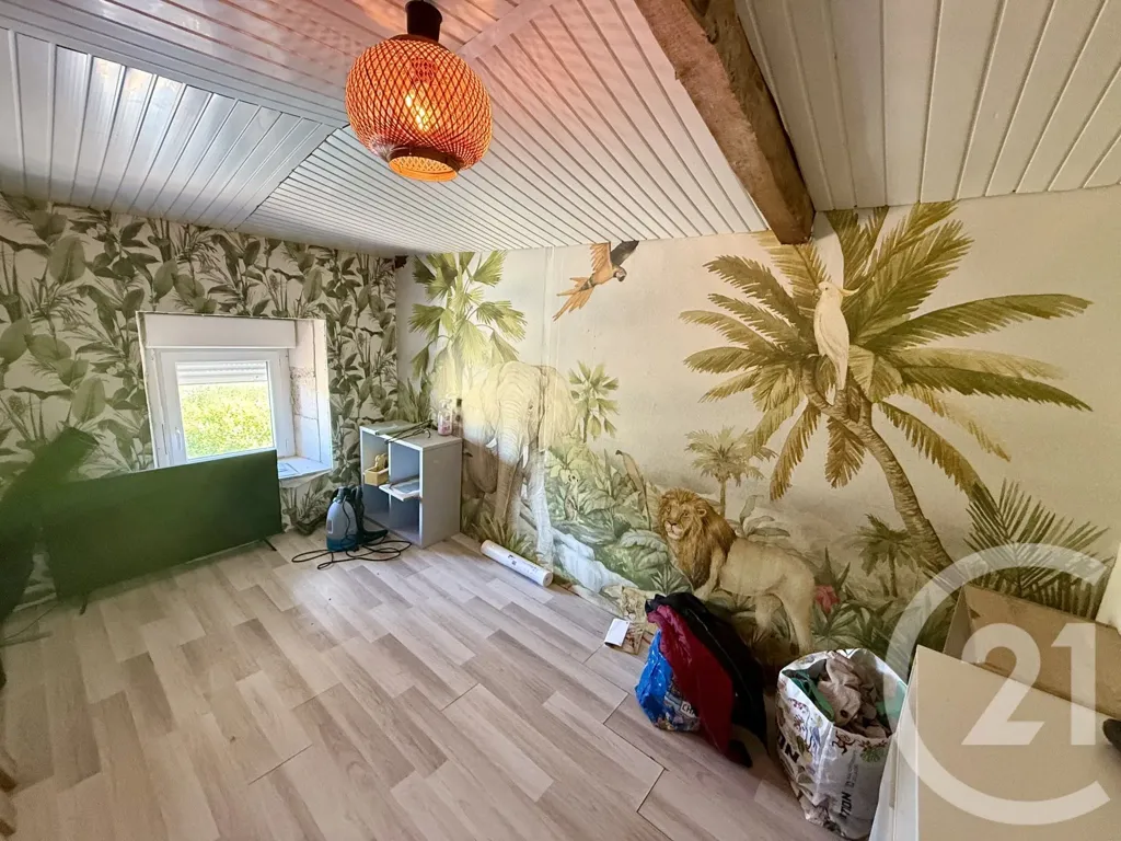 Pièces - Maison de Caractère avec Terrain à Grézac