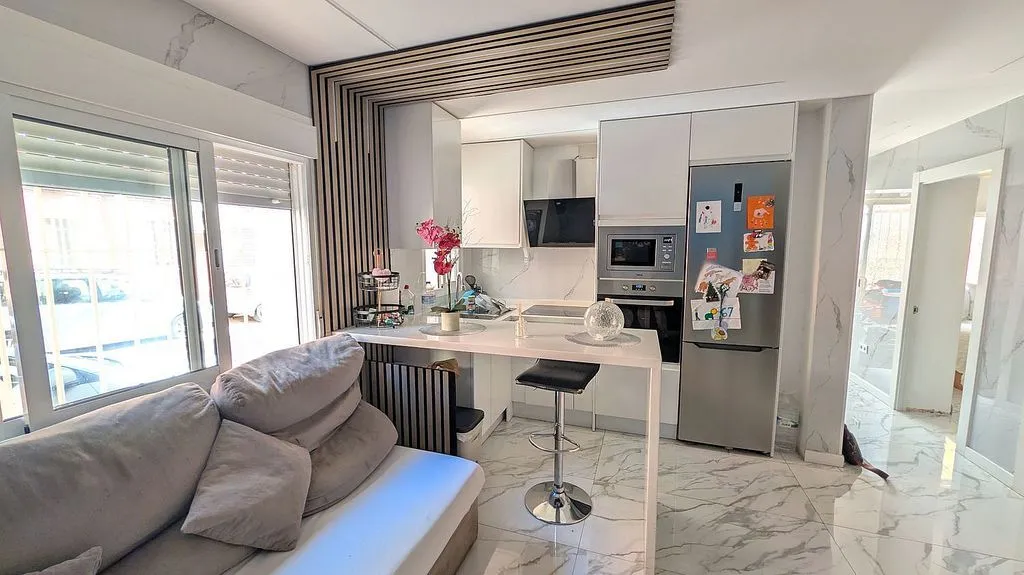 Cuisine - 3-Bedroom Flat with Terrace in La Unión
