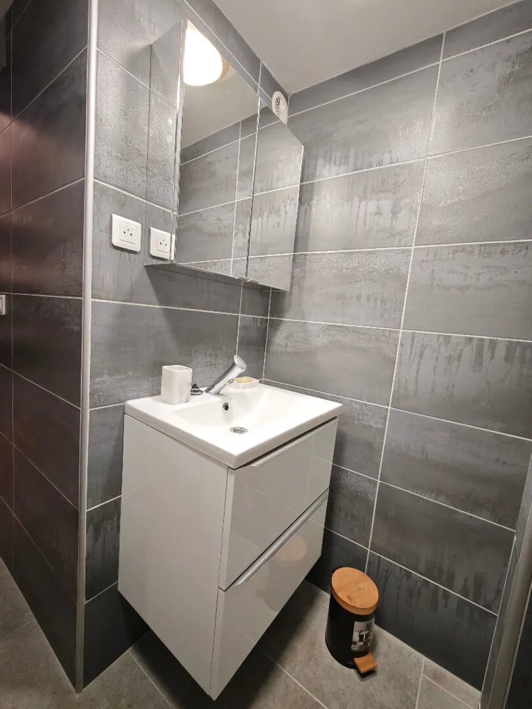 Bagni - 2-Bedroom Flat in Charleville-Mézières