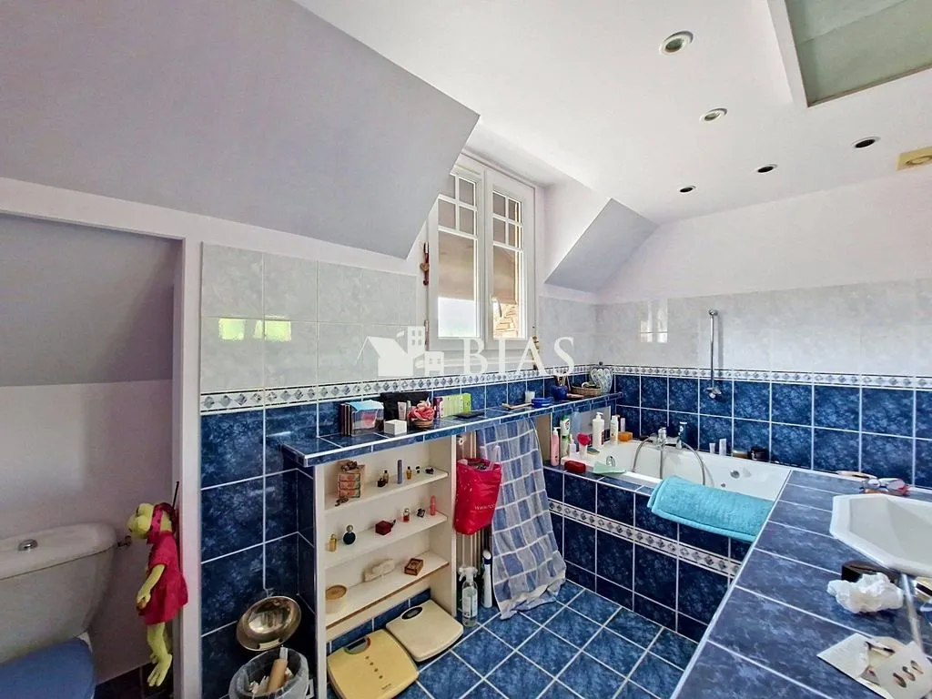 Vannitoad - Luxury House with Pool in Acquigny, Normandy
