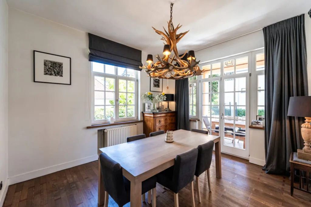 Salle à manger - Villa 4 Façades avec Jardin au Chant d'Oiseau