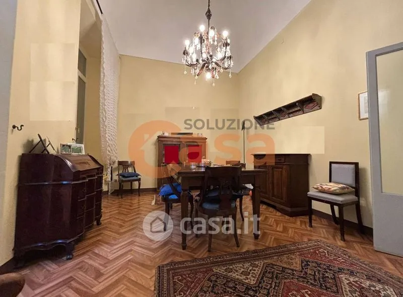 Salle à manger - Spacious Apartment with Garden View in Piacenza