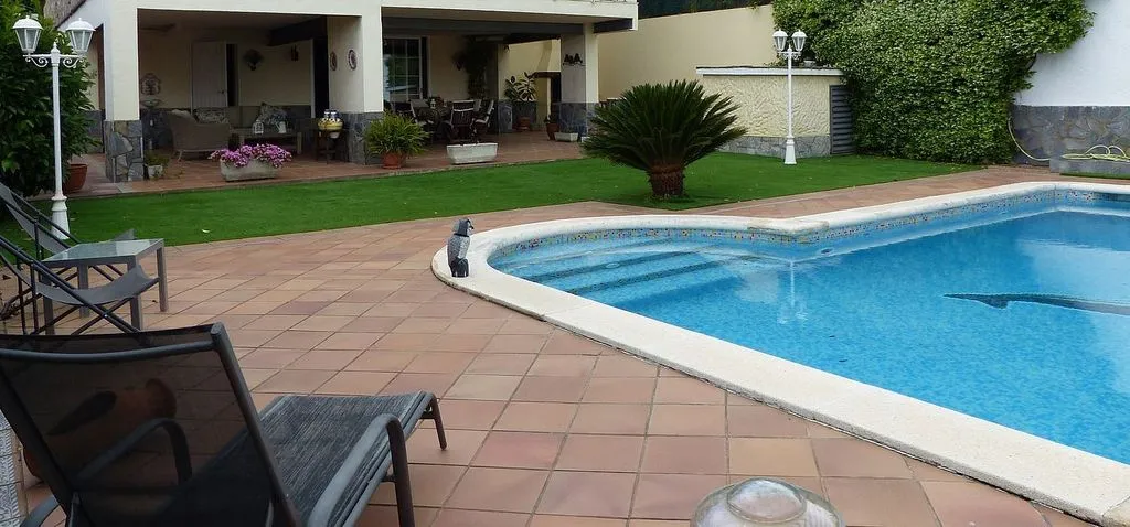 pool_area