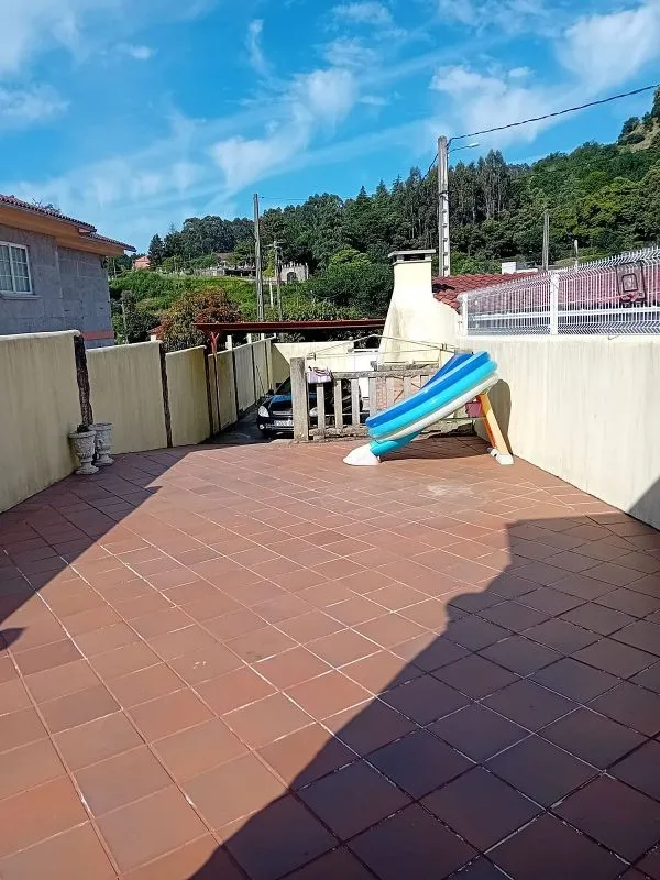 Terrasse - Modern House with Terrace in Mondariz