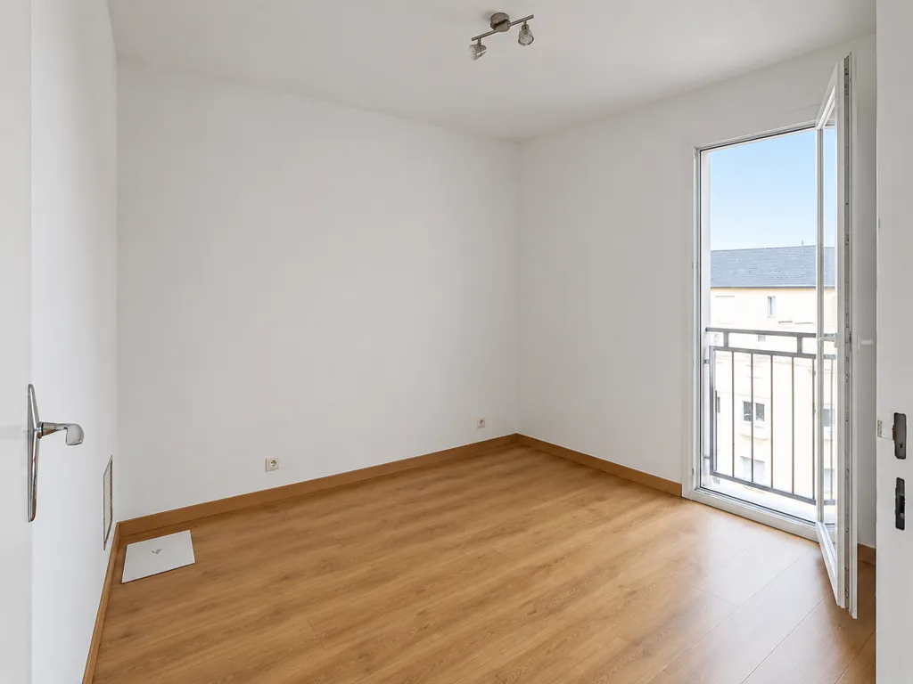 Stanze - 2-Bed Apartment with Balcony in Tarbes