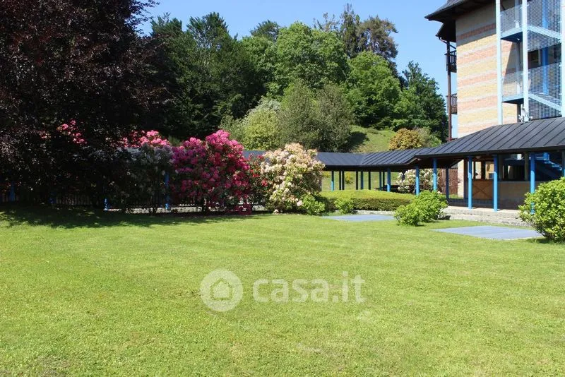 Aed - Apartment with Lake View in Gignese