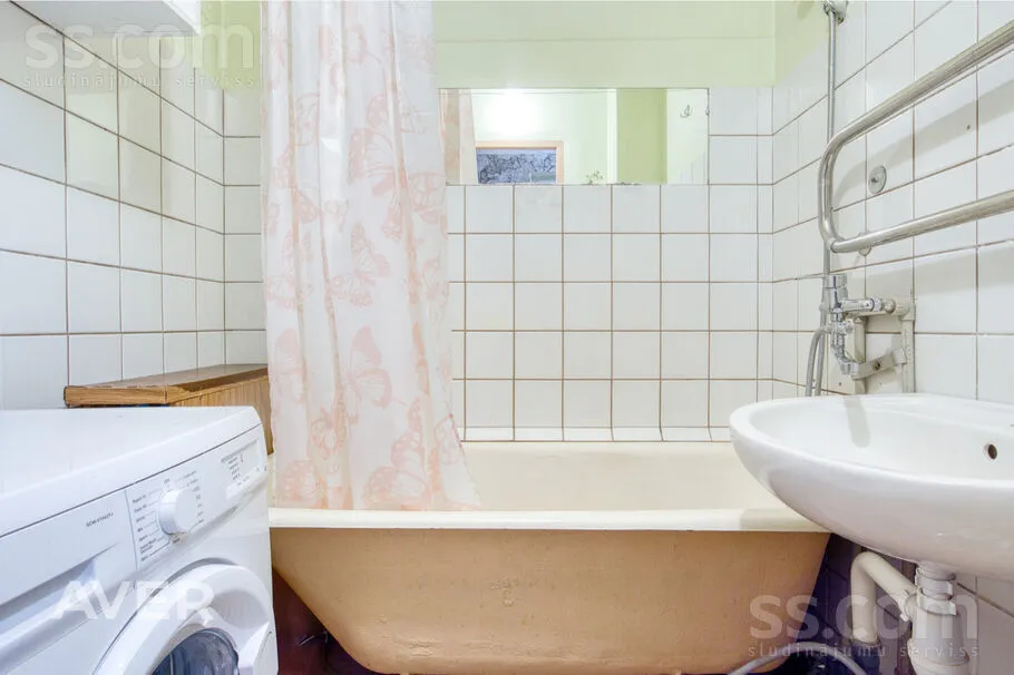 Salles de bain - Renovated Studio Flat in Valmiera Centre