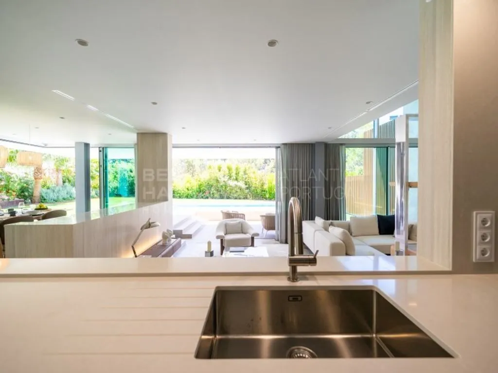 Kitchen - Luxury Duplex with Pool in Cascais