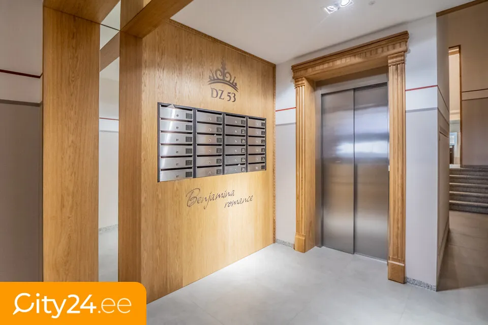 Entrée - Renovated 2-Bedroom Flat in Quiet Centre
