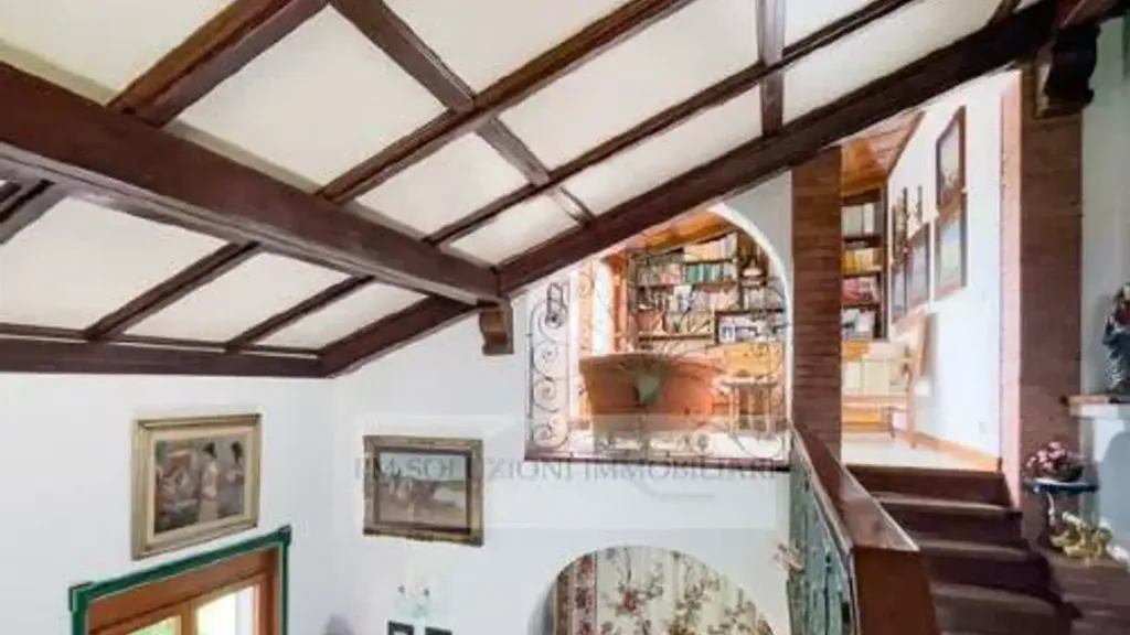 Elutuba - Villa with Garden in Forte dei Marmi