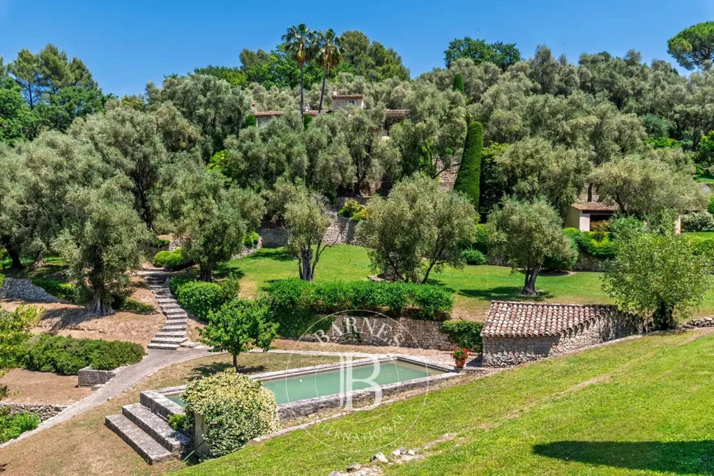 Jardin - Bastide Luxueuse avec Piscine à Grasse