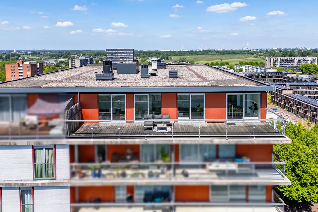 Õhuvaade - Penthouse with Panoramic View in Amsterdam