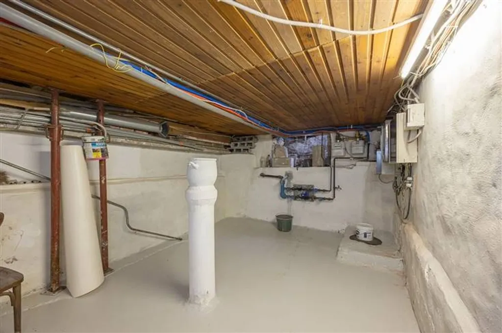 Pièces - Duplex avec 4 Chambres et Beaucoup de Lumières à Hoboken