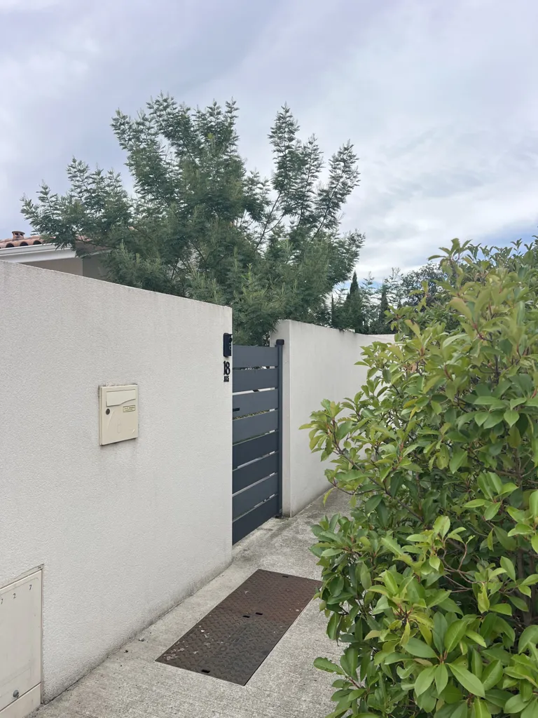 Välivaade - Contemporary Villa with Pool in Bois de Serres
