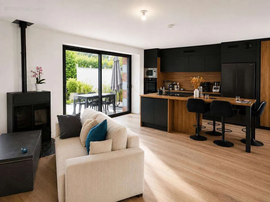 Cuisine - Maison en Pierre Rénovée à Plaintel