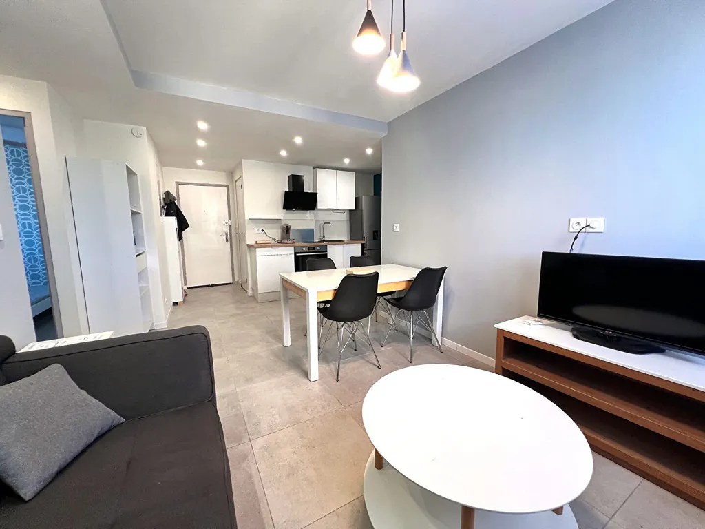 Elutuba - Private Room in Shared Flat, Observatory
