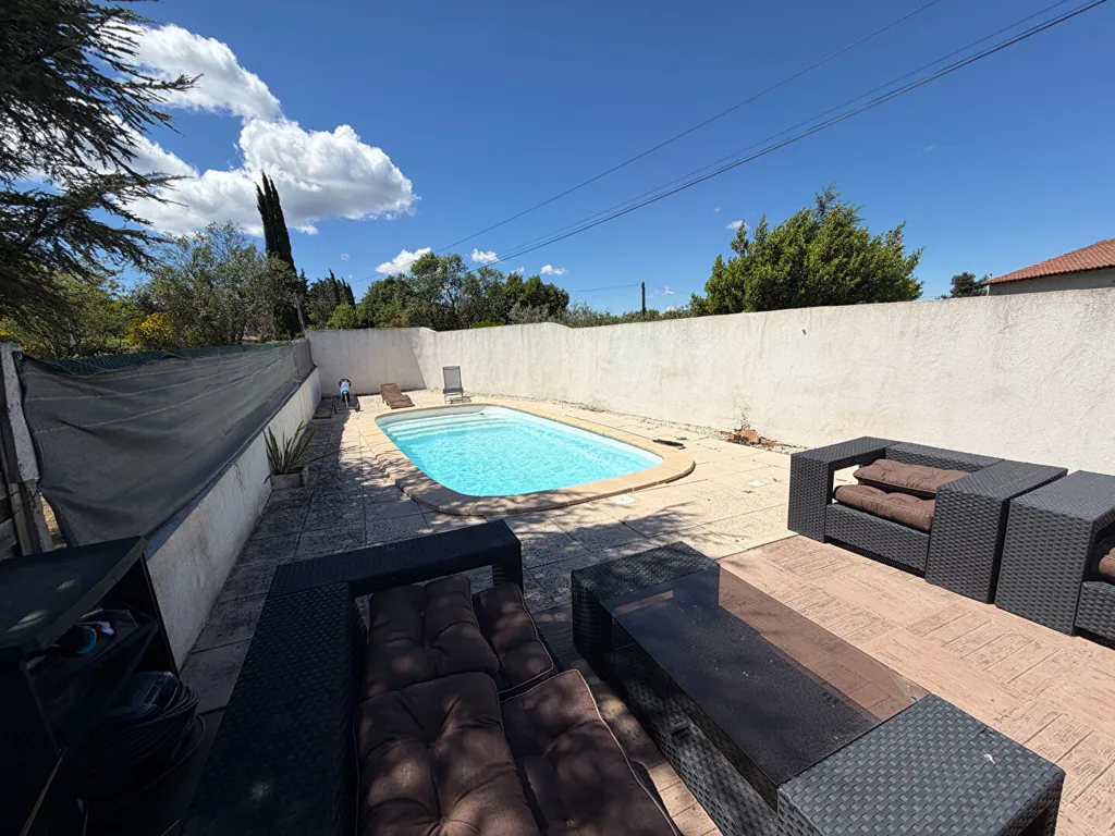 Pool - House with Studio and Garden View in St Maximin