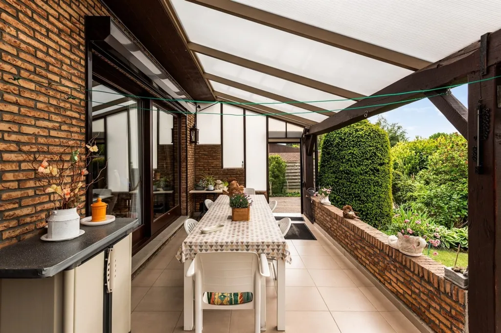 Terrasse - Maison avec Terrasse et Garage à Westerlo
