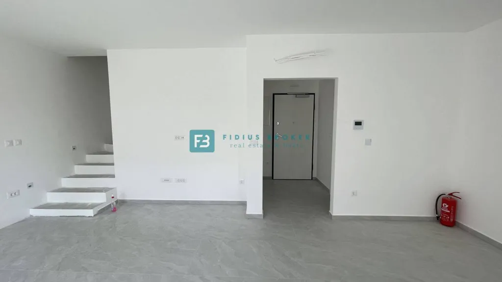 Soggiorno - Two-Bedroom Apartment with Garden in Vodice