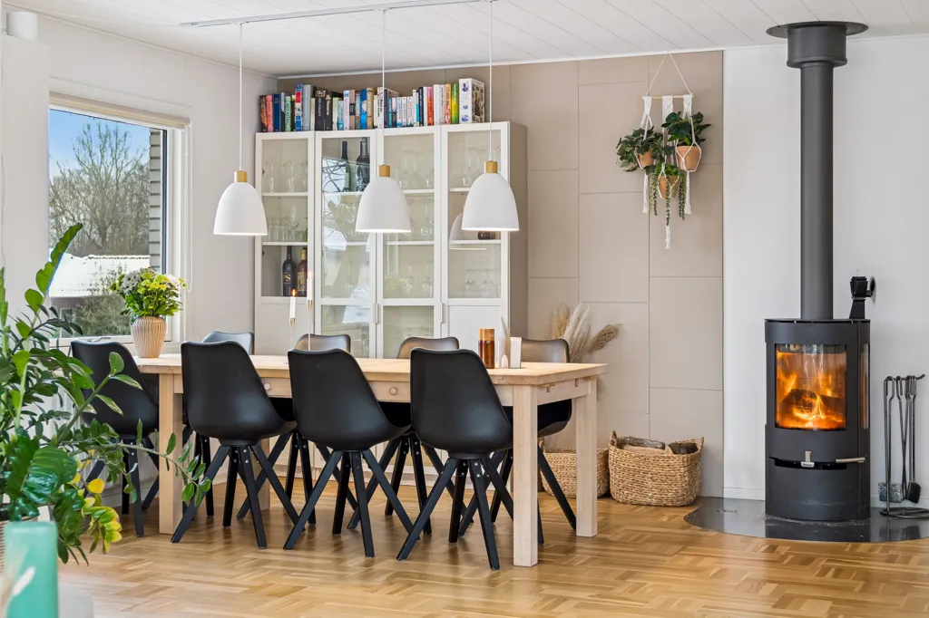 Salle à manger - Spacious Bungalow with Garden in Odense