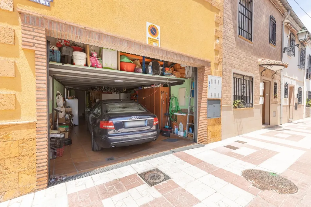 garage