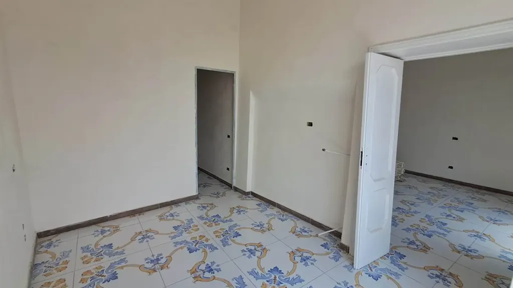 Stanze - Appartamento con vista panoramica a Salerno