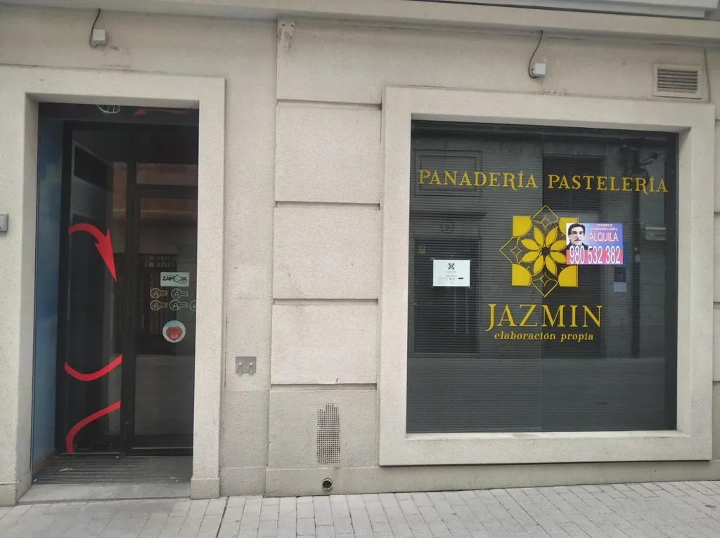 Esterno - Commercial Premises in Central Zamora