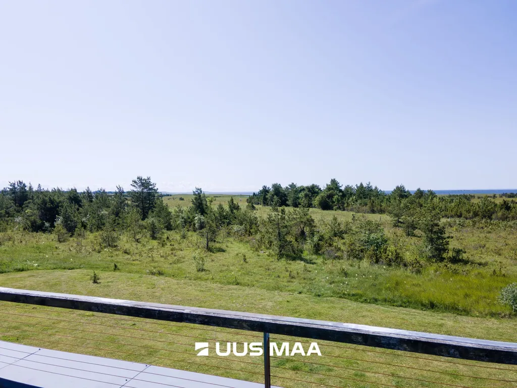 Balcon - Modern Apartment with Sea View in Kuressaare