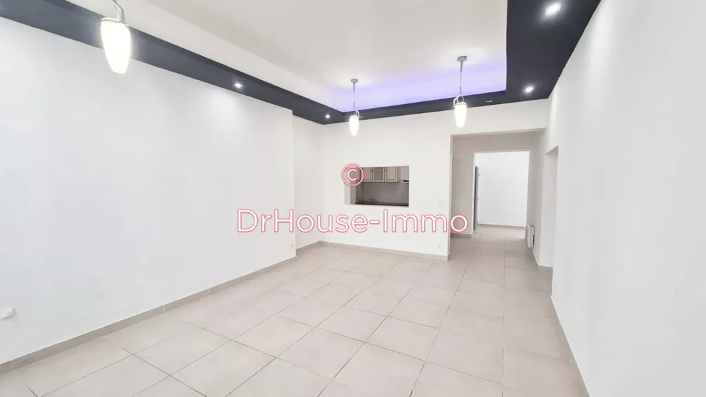 Toad - Modernised 3-Bed Flat in Marseille Centre
