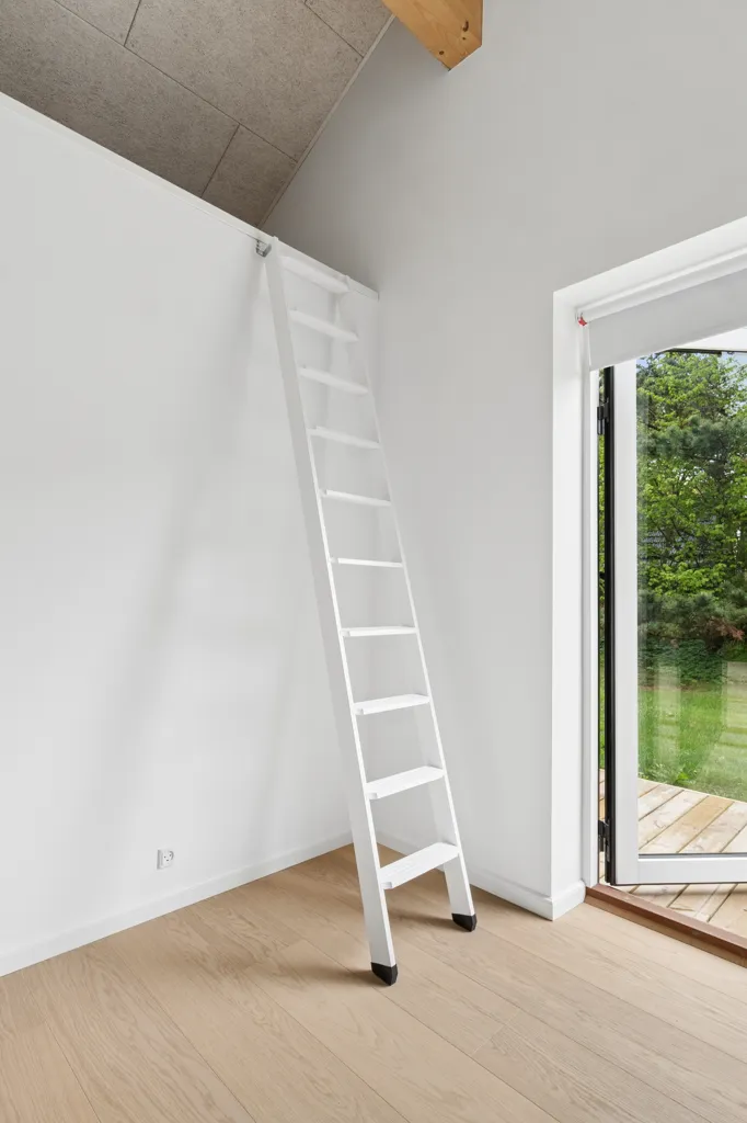 Pièces - New Summerhouse with Large Windows in Asserbo