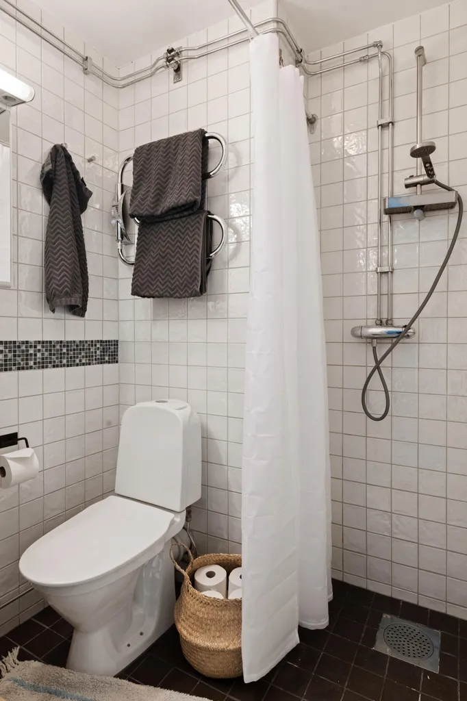 Salles de bain - Stylish Apartment in Liseberg's Idyllic Area